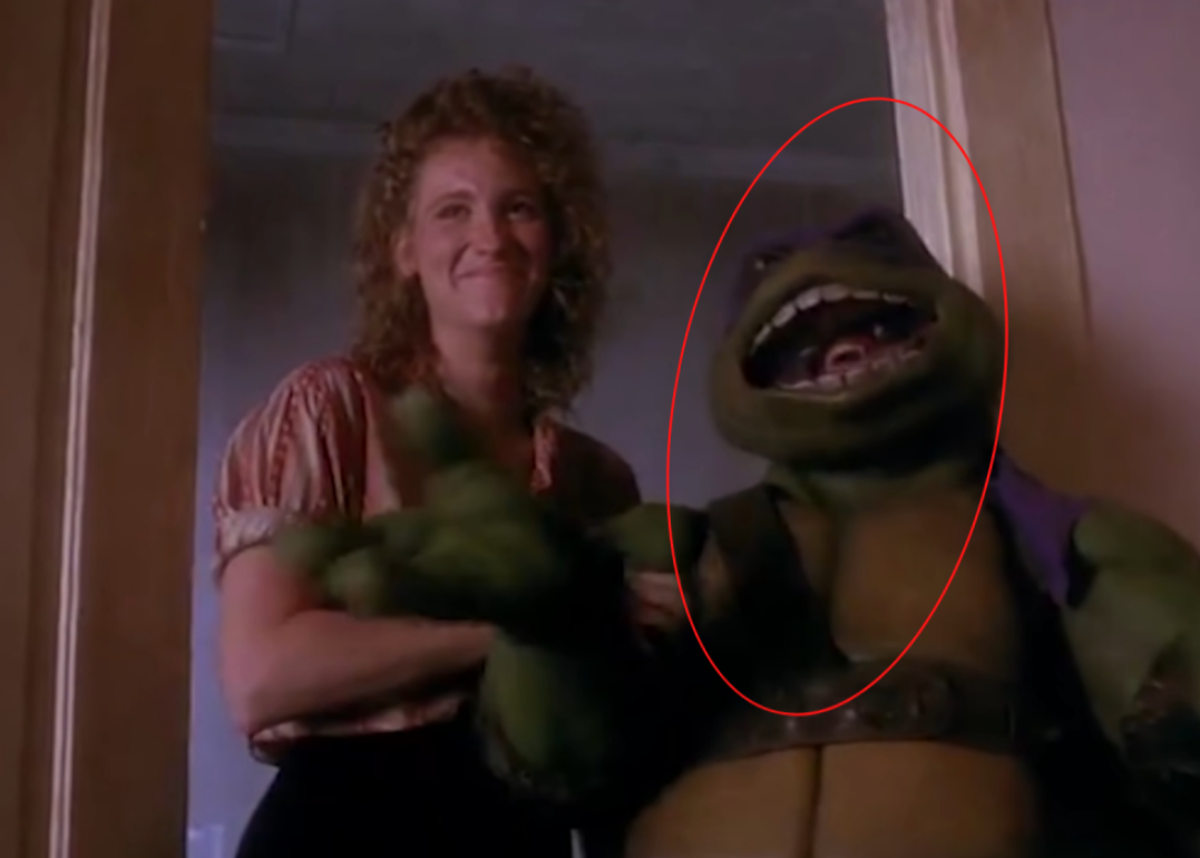 Ninja Kaplumbağalar“Teenage Mutant Ninja Turtles” (1990) - Kaplumbağa Kostümündeki Yüz