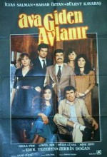 Ava Giden Avlanır (1986) afişi