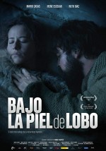 Bajo la piel de lobo (2017) afişi