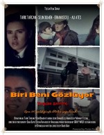 Biri Beni Gözlüyor (1988) afişi