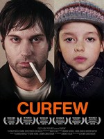 Curfew (2012) afişi