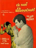 Ek Nari Ek Brahmachari (1971) afişi