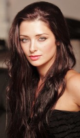 Elysia White fotoğrafı