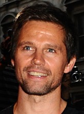 Jason Orange fotoğrafı