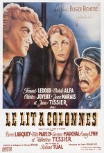Le Lit à Colonnes (1942) afişi