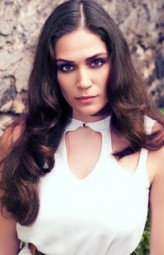 ihlamurlar altinda oyunculari ve kadrosu sinemalar com