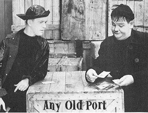 Any Old Port!(ı) (1932) afişi Any Old Port!(ı) (1932) afişi