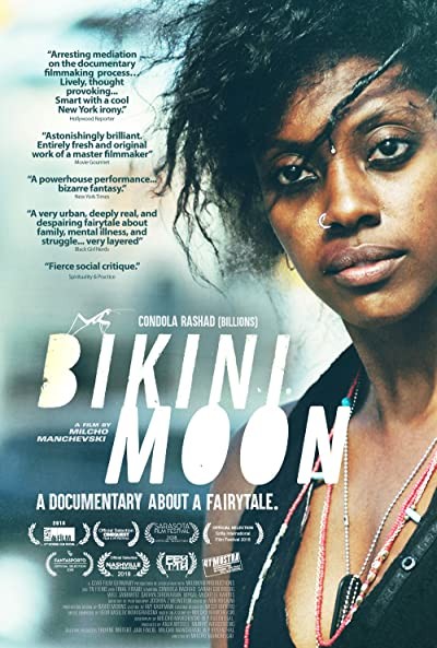 Bikini Moon (2017) afişi Bikini Moon (2017) afişi