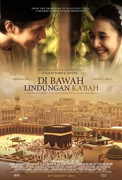 Di Bawah Lindungan Ka'bah (2011) afişi Di Bawah Lindungan Ka'bah (2011) afişi