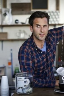 Everything But the News (2014) afişi