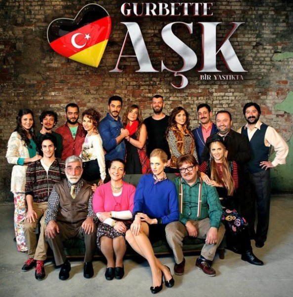 Gurbette Aşk (2013) afişi Gurbette Aşk (2013) afişi