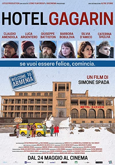Hotel Gagarin (2018) afişi Hotel Gagarin (2018) afişi
