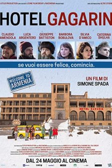 Hotel Gagarin (2018) afişi