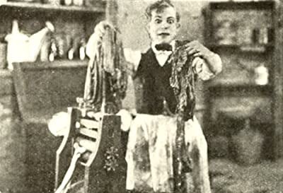 Hubby Does the Washing (1912) afişi Hubby Does the Washing (1912) afişi
