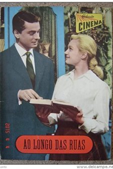 Le Long Des Trottoirs