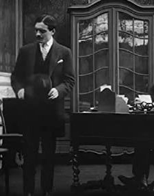 Les Débuts De Max Au Cinéma (1910) afişi