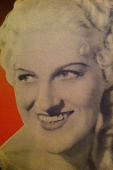 Queen Of Hearts (1936) afişi