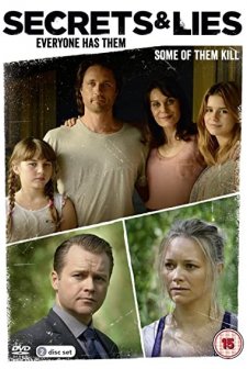 Sırlar ve Yalanlar (2014) afişi