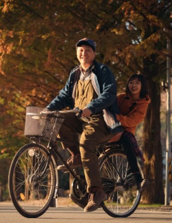 Stone Skipping (2019) afişi Stone Skipping (2019) afişi