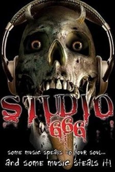 Studio 666 (2005) afişi