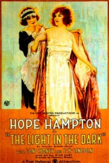 The Light In The Dark (1922) afişi