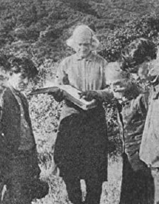 The Old Cobbler (1914) afişi