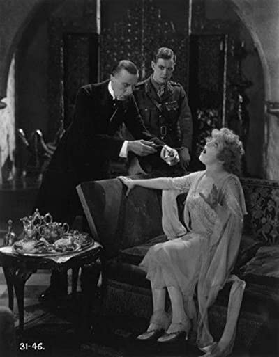 The Vagabond Queen (1929) afişi The Vagabond Queen (1929) afişi