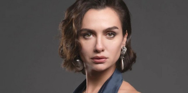 Birce Akalay, Doktor Ayşegül Karakteriyle Ekranlara Dönüyor!