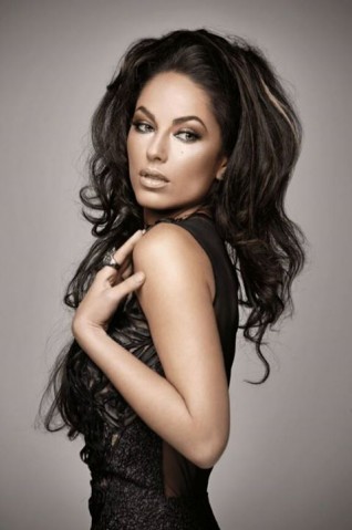 Barbara Mori Fotoğrafı