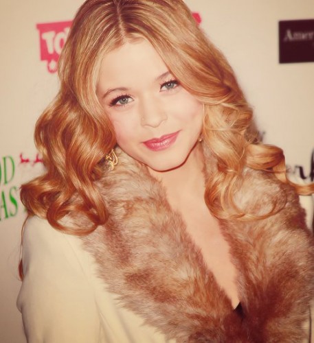 Sasha Pieterse Fotoğrafları 74