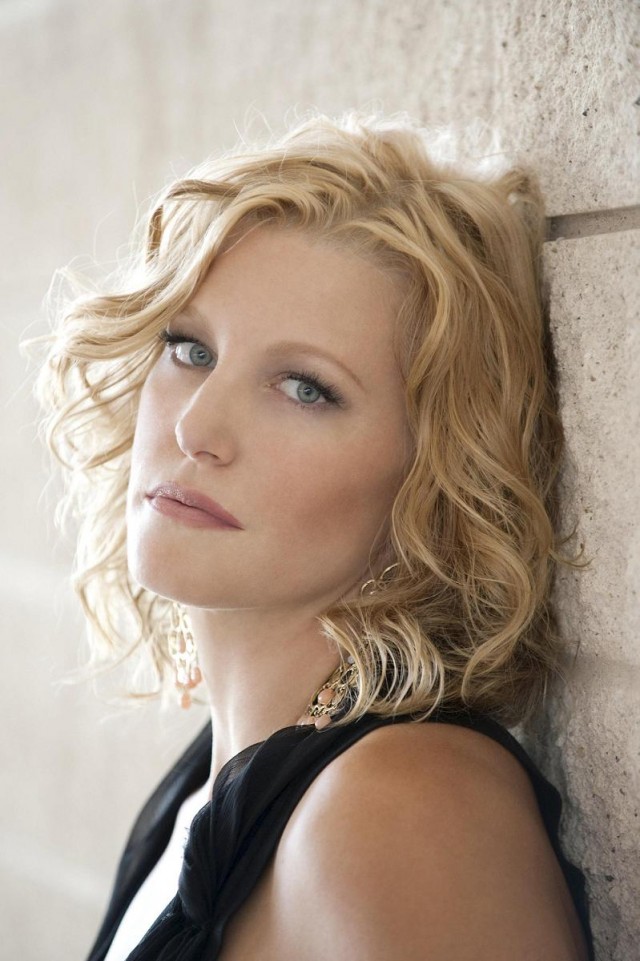 Anna Gunn Fotoğrafları 3