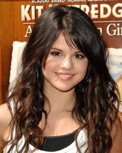 Selena Gomez Fotoğrafları 2143