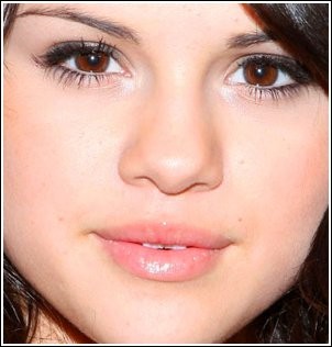 Selena Gomez Fotoğrafları 2198