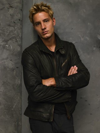 Justin Hartley Fotoğrafları 1