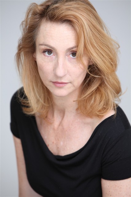 Marie-Armelle Deguy Fotoğrafı