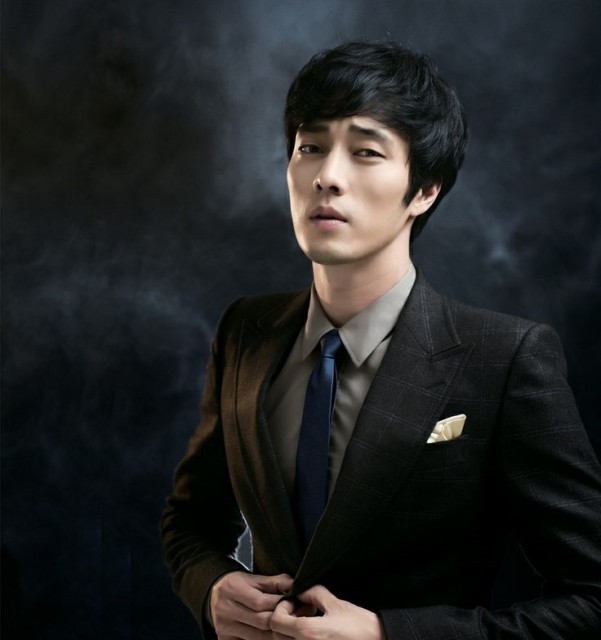 So Ji-seob Fotoğrafı