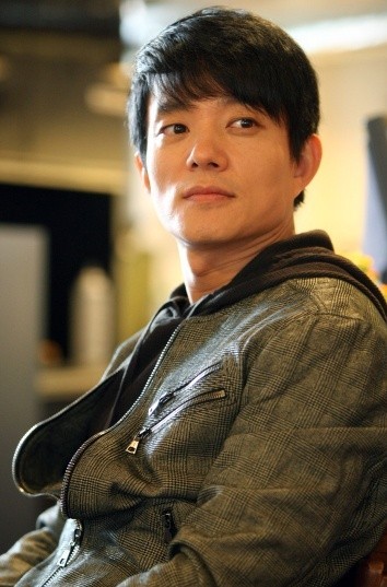 Lee Beom-soo Fotoğrafları 15