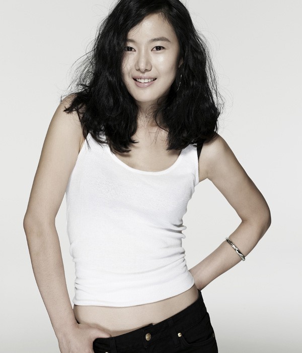 Yoon Jin-seo Fotoğrafları 19