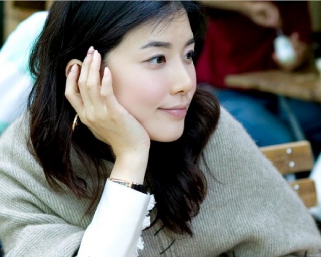 Lee Bo Young Fotoğrafı