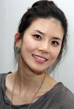 Lee Bo Young Fotoğrafı