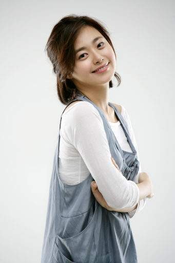 Lee Young-eun Fotoğrafları 19