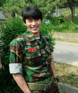 Hyun Bin Fotoğrafları 359