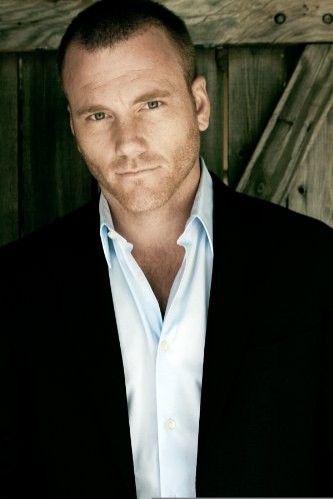 Sean Carrigan Fotoğrafları 1