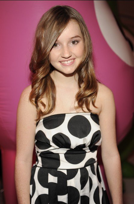 Kaitlyn Dever Fotoğrafı