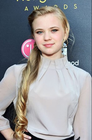 Sierra McCormick Fotoğrafları 20