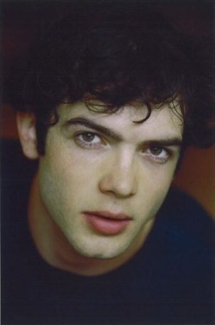 Ethan Peck Fotoğrafları 4