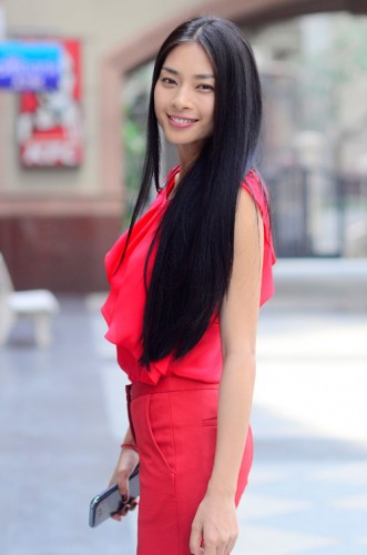 Veronica Ngo Fotoğrafı