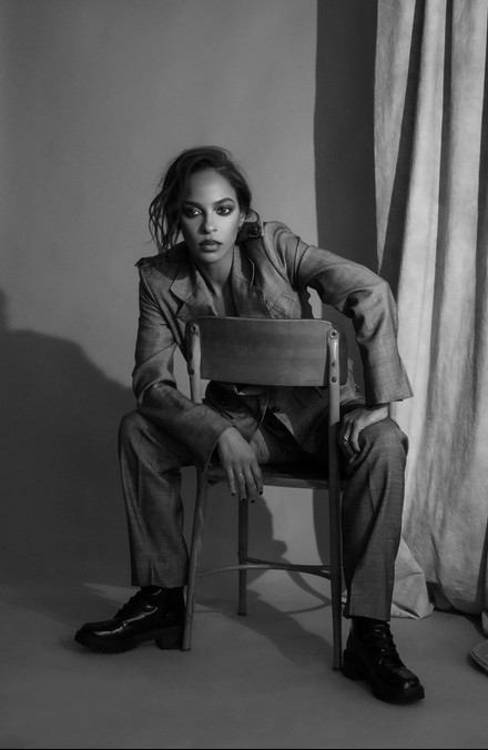 Megalyn Echikunwoke Fotoğrafı