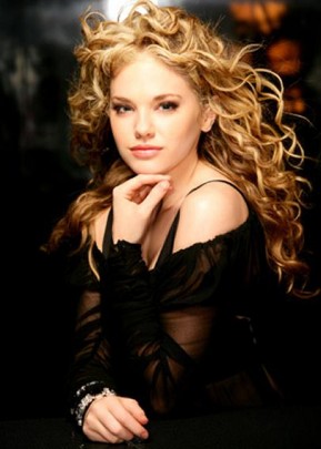 Mackenzie Mauzy Fotoğrafı