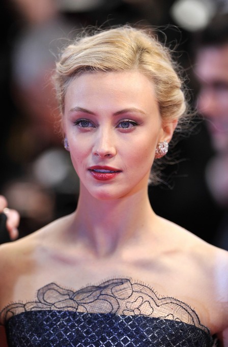 Sarah Gadon Fotoğrafı